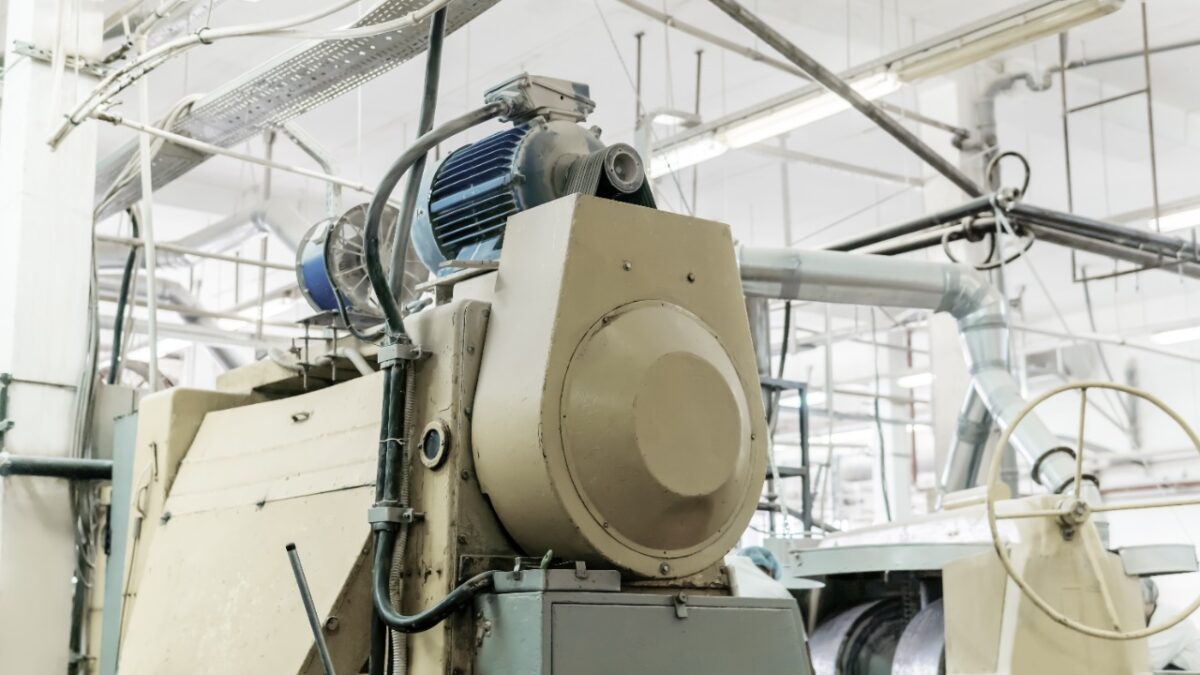 Industrial fans in food processing unit